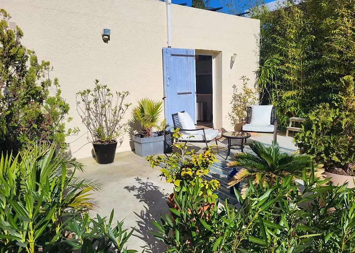 Indépendant Avec Terrasse à Juan Les Pins Affittacamere 3*