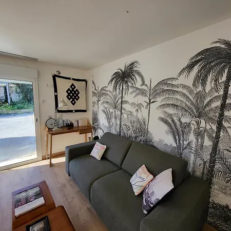 Gasthof Independant Avec Terrasse A Juan Les Pins 3*